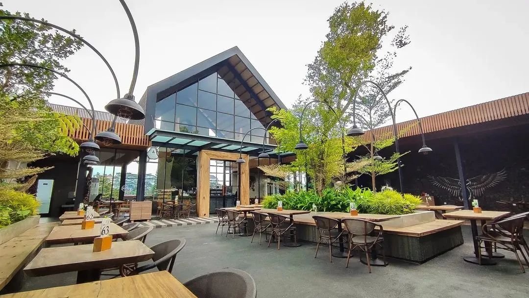 10 Cafe di Malang yang Cozy Banget Buat Hangout