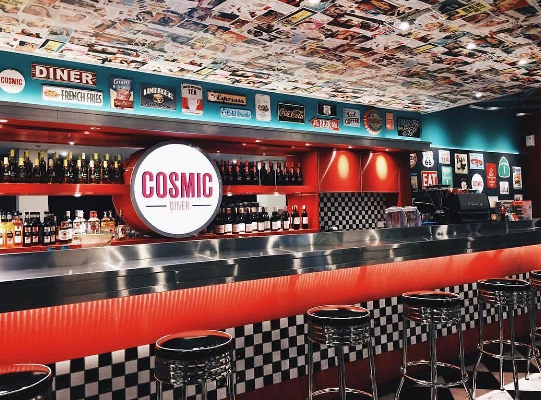 10 Cafe di Sunset Road Super Cozy Buat Hangout