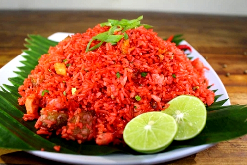 10 Nasi Goreng Enak di Makassar yang Terkenal