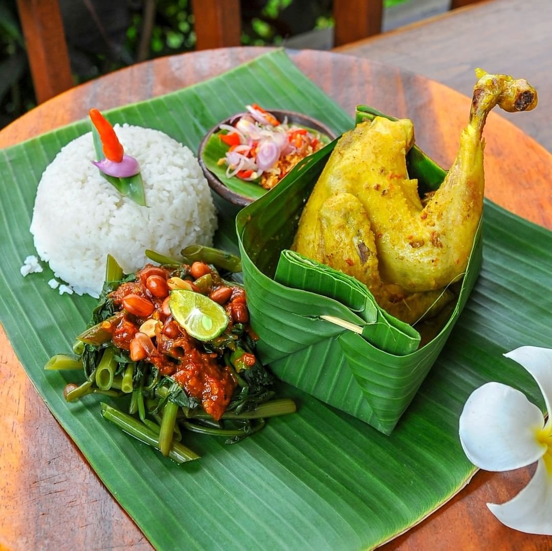 10 Tempat Makan Keluarga di Malang yang Menunya Memuaskan