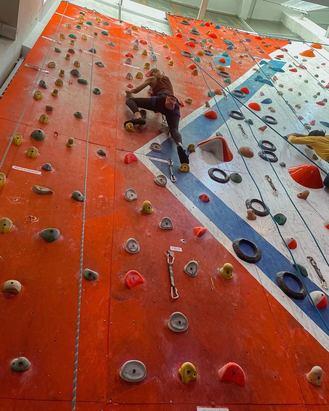 10 Wall Climbing Jakarta, Siap Picu Adrenalinmu!