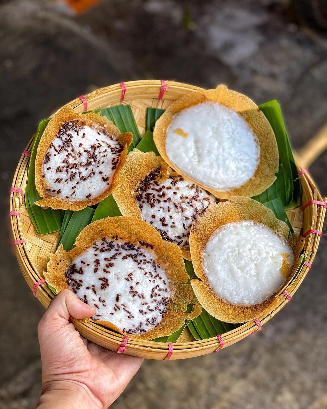 10 Destinasi Wisata Kuliner di Solo yang Maknyus Pol